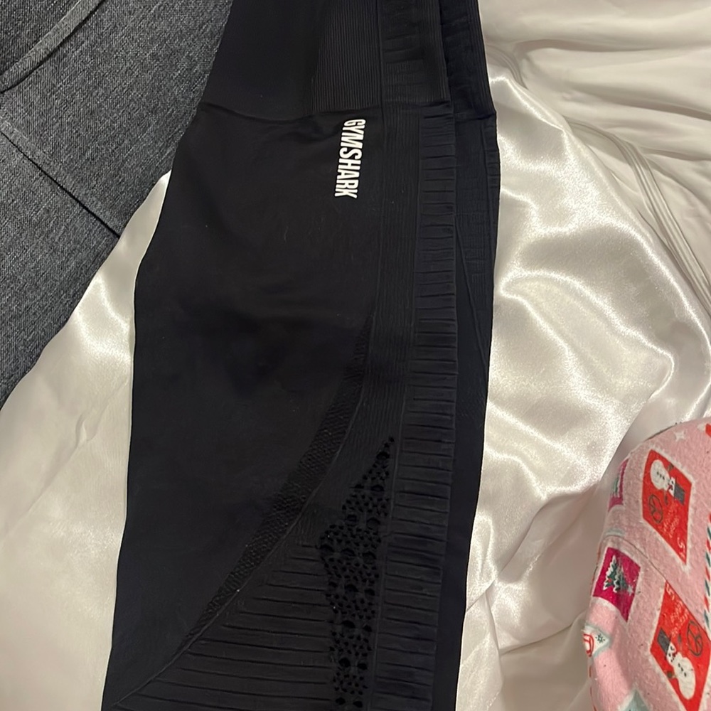 Gymshark hole leggings